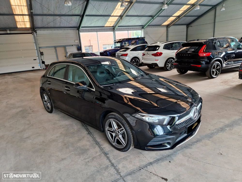 Mercedes-Benz A 250 e AMG Line - 5
