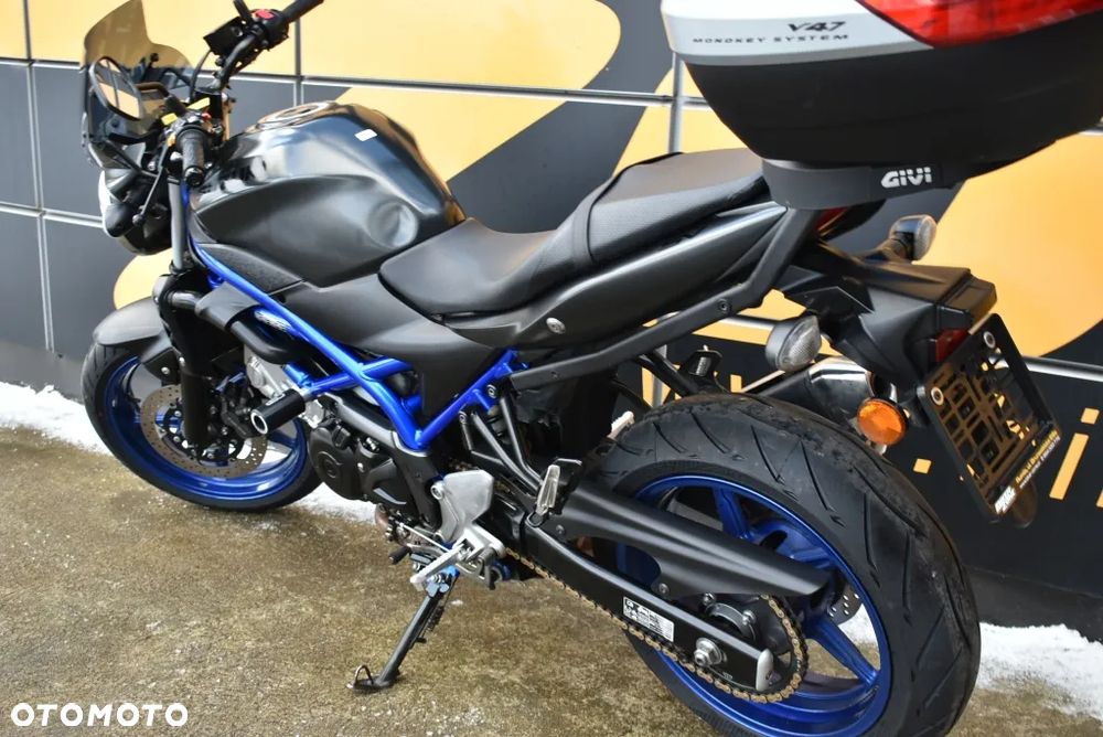 Suzuki SV - 15