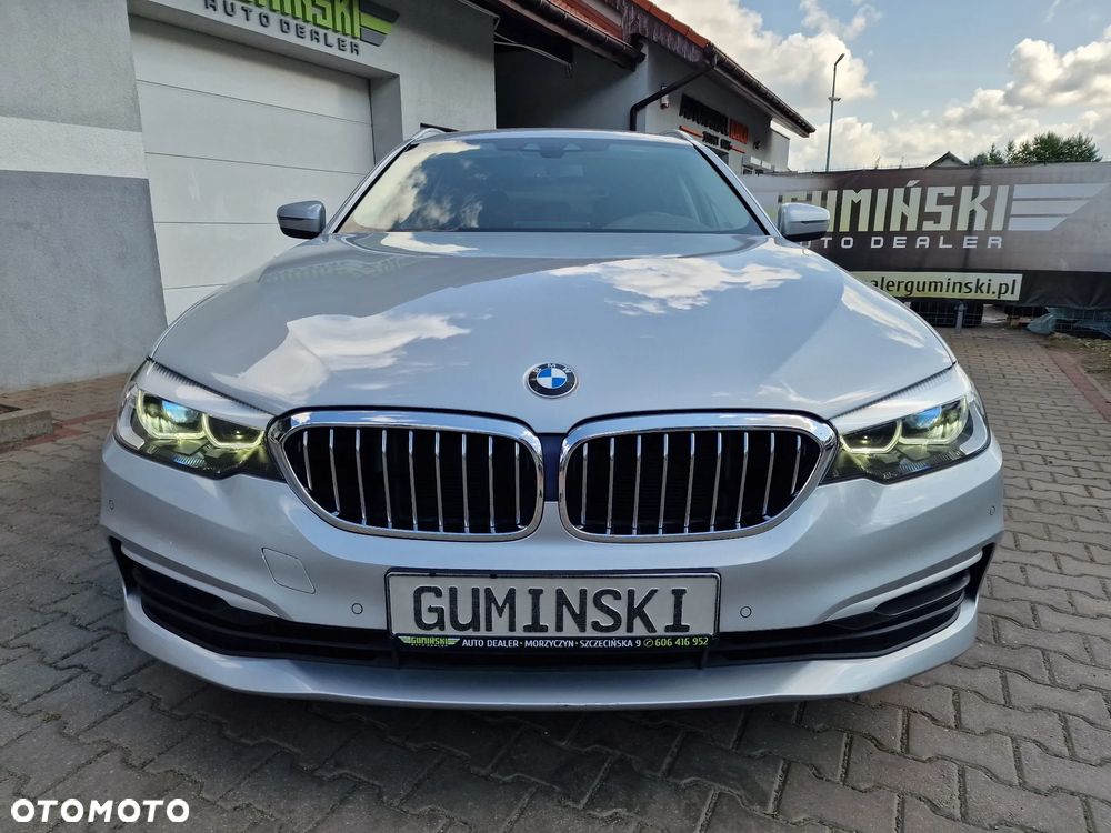 BMW Seria 5 518d - 12