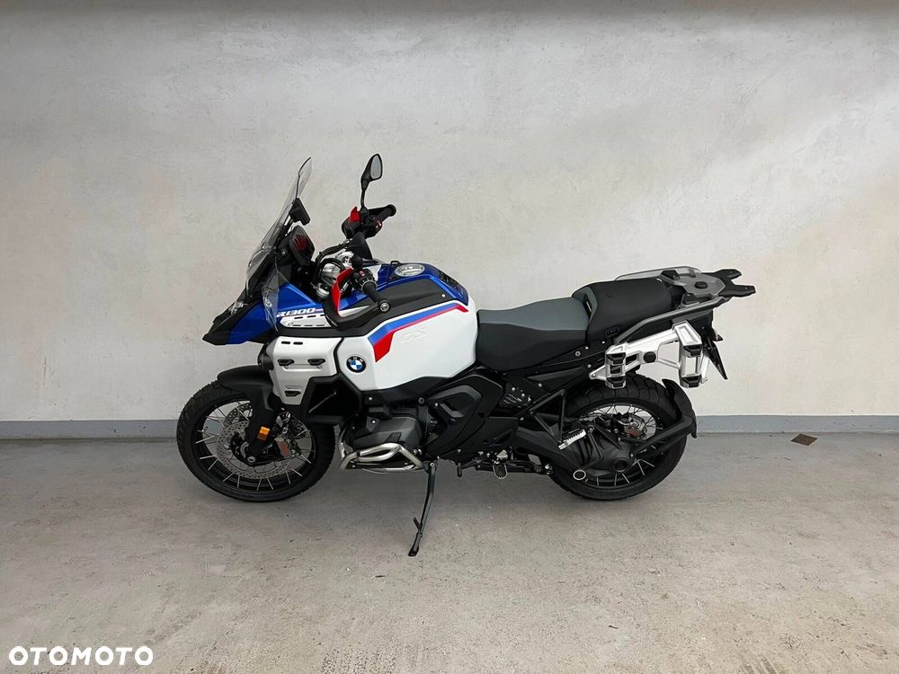 BMW R - 6