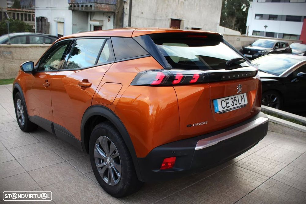 Peugeot e-2008 Active - 28