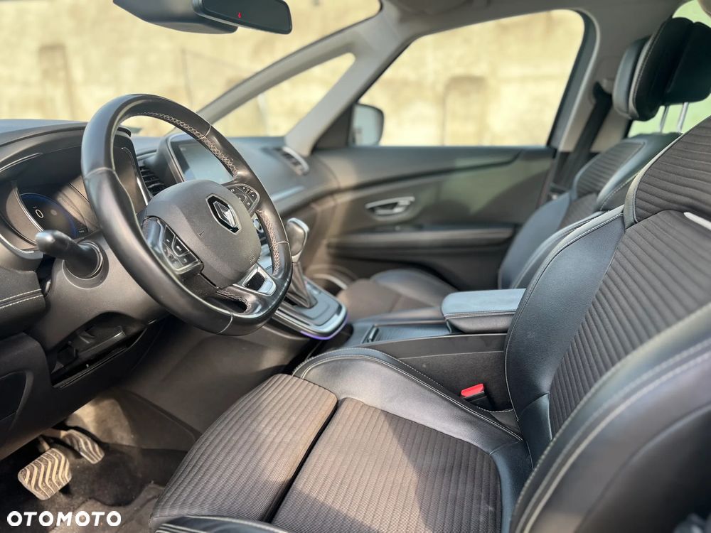 Renault Scenic 1.6 dCi Bose EDC - 12