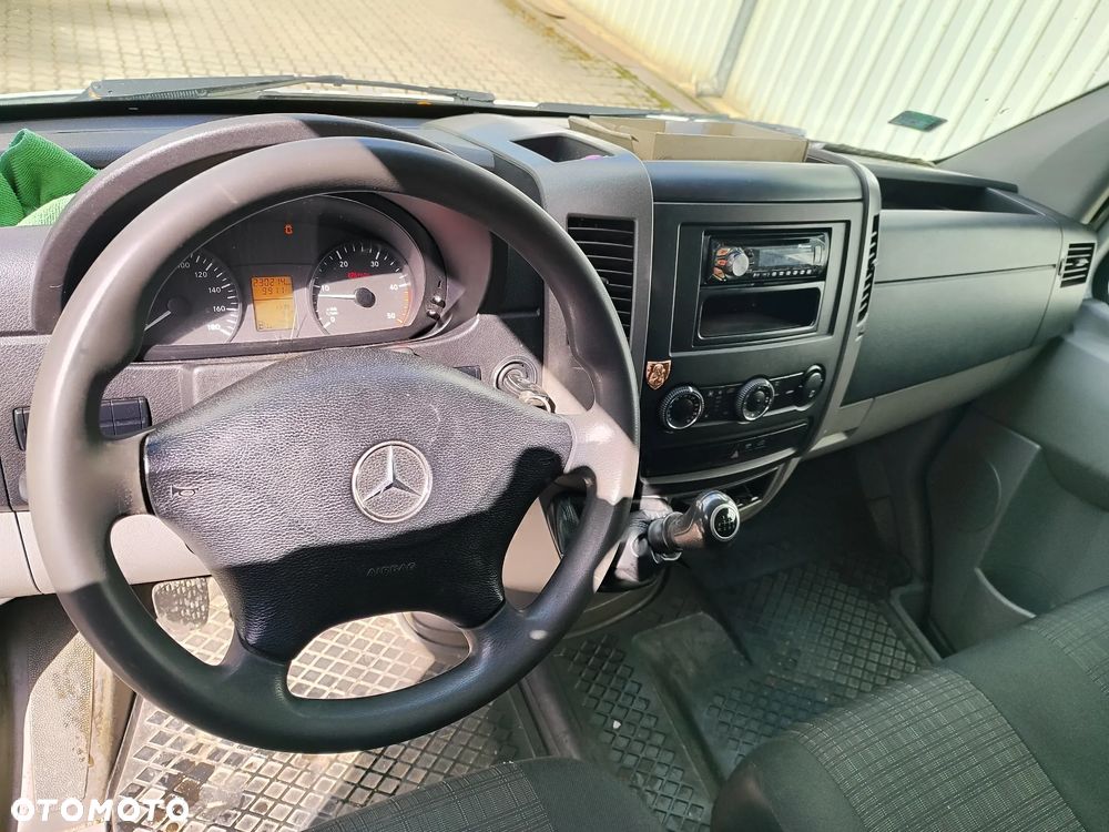 Mercedes-Benz Sprinter 316 - 8