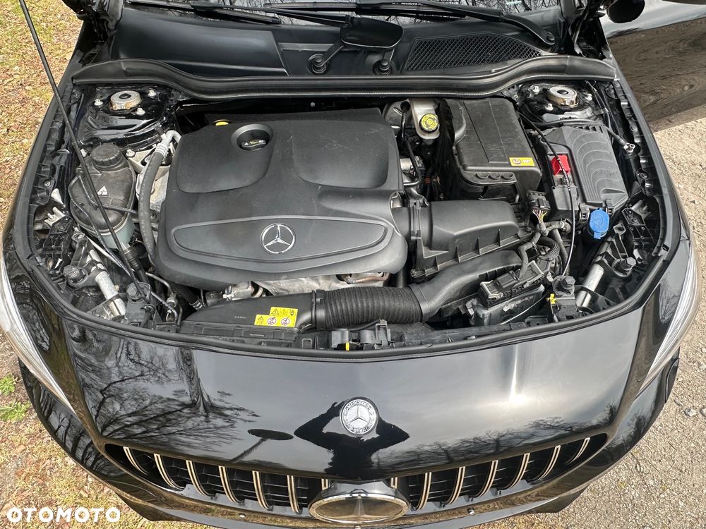 Mercedes-Benz CLA 250 4-Matic - 10