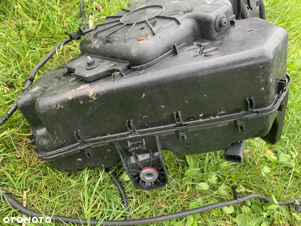 ZBIORNIK ADBLUE FORD MONDEO MK5 KG93-5J228-AD - 7