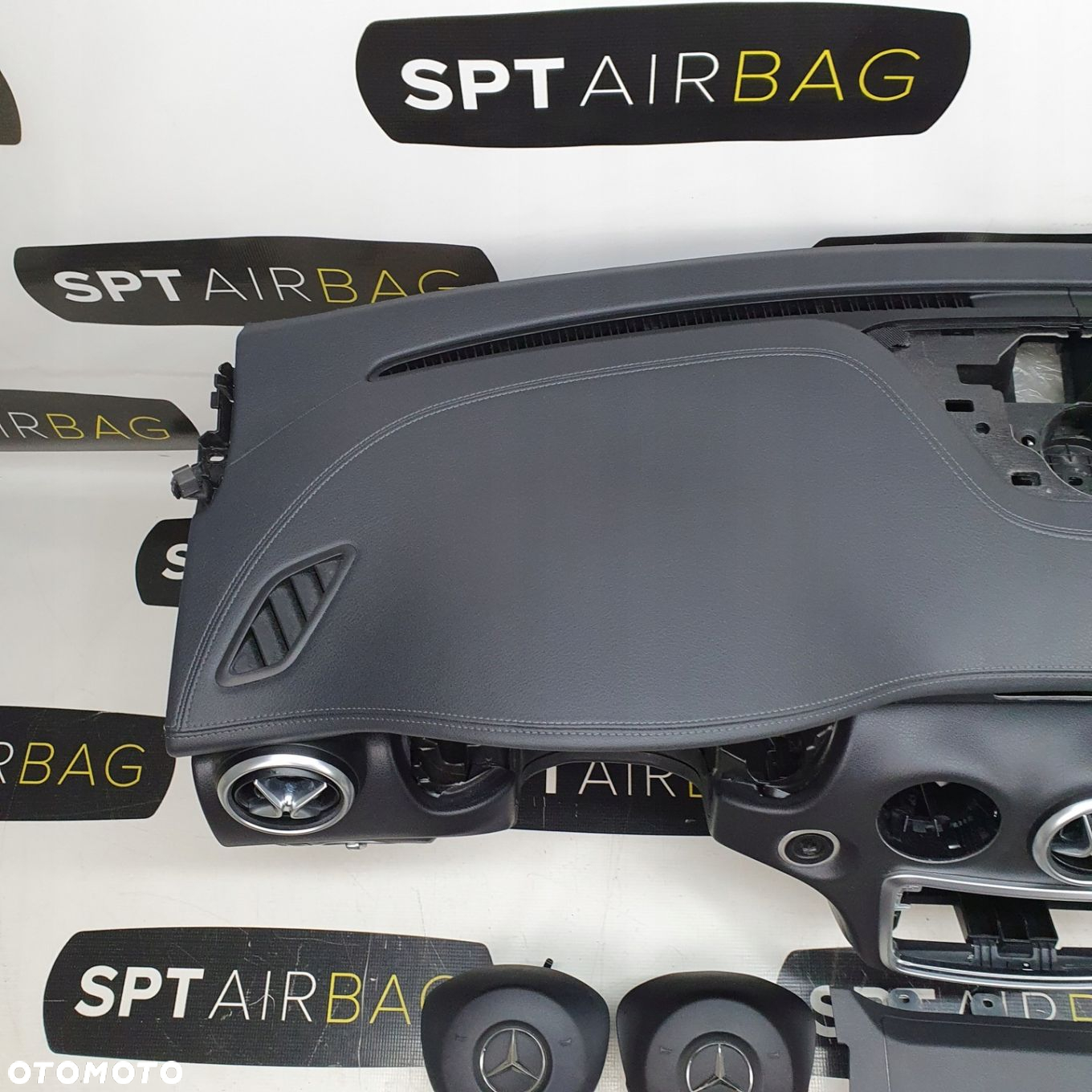 MERCEDES A KLASA W176 LIFT SKÓRZANA NITKA  DESKA ROZDZIELCZA KONSOLA KOKPIT PULPIT PODUSZKI AIRBAG AIR BAG PASY KIT SET - 2