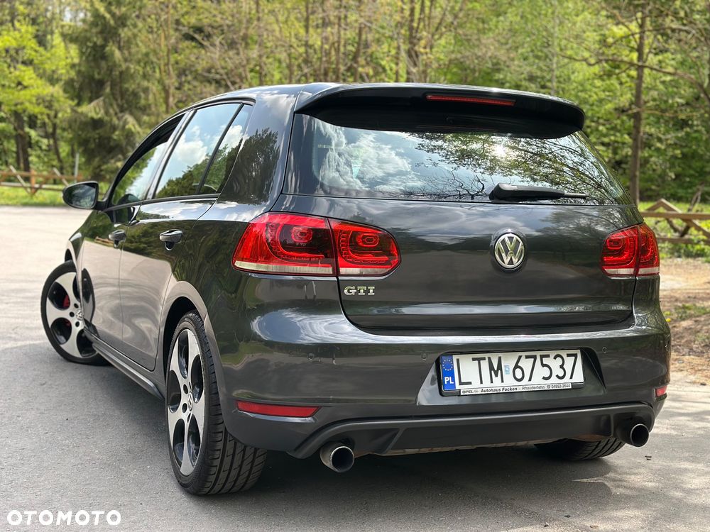 Volkswagen Golf 2.0 GTI - 19