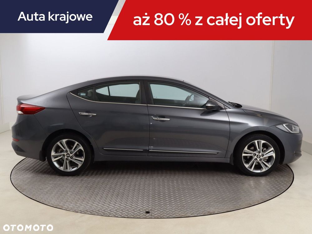 Hyundai Elantra - 8