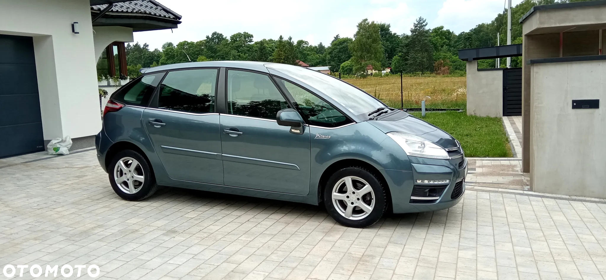 Citroën C4 Picasso - 10