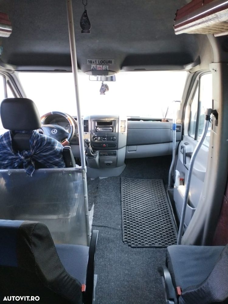 Mercedes-Benz Sprinter - 8