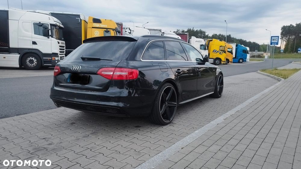 Audi A4 Avant 2.0 TDI - 4