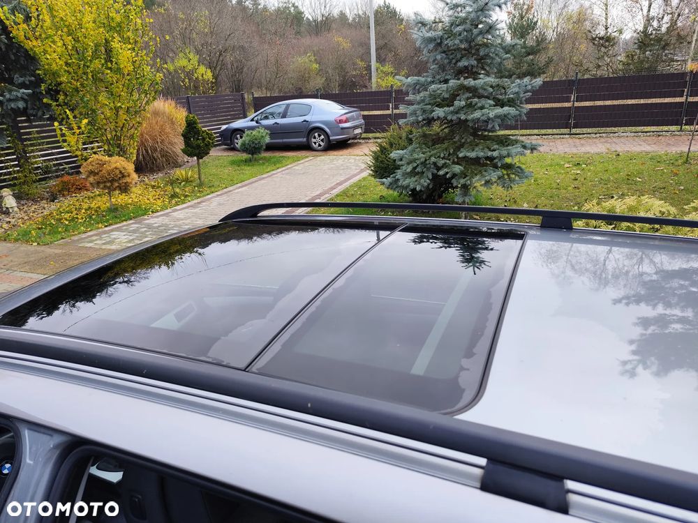 BMW Seria 5 525d xDrive - 5