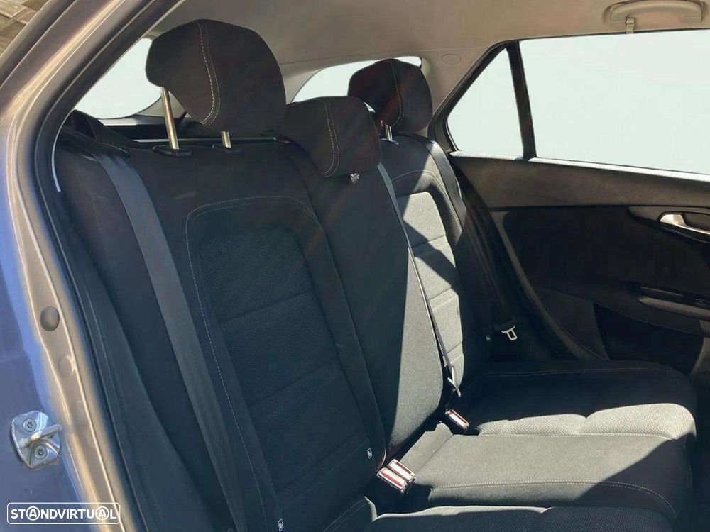 Fiat Tipo Station Wagon 1.6 M-Jet Lounge J17 - 14