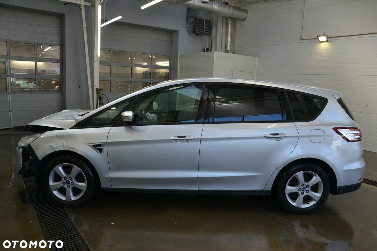 Ford S-Max - 4