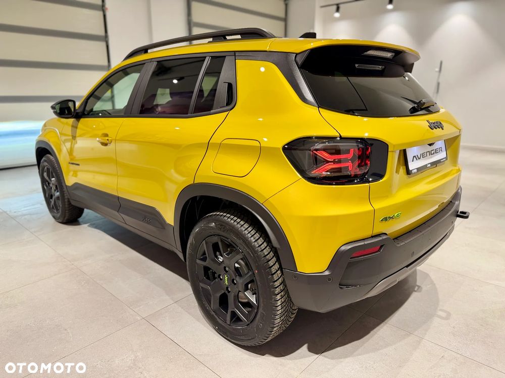 Jeep Avenger 1.2 T3 mHEV Overland 4xe eDCT6 - 7