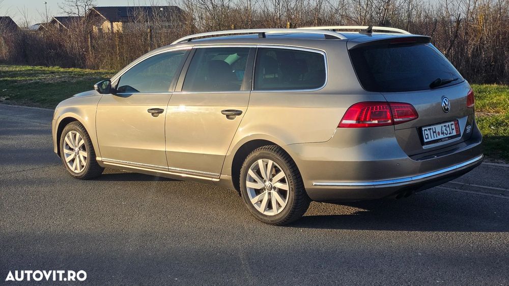 Volkswagen Passat 2.0 TDI BlueMotion Technology DSG Comfortline - 9