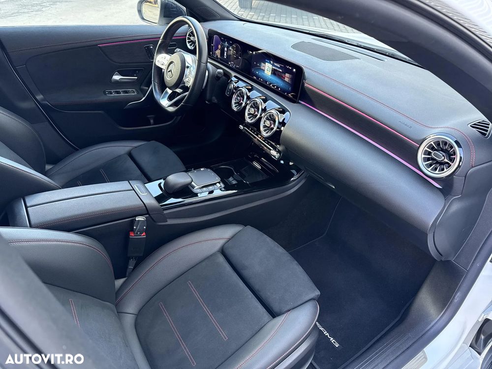 Mercedes-Benz CLA 250 7G-DCT AMG Line - 22