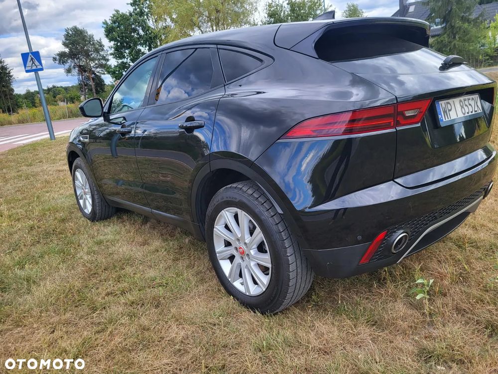 Jaguar E-Pace 2.0 i4P AWD R-Dynamic S - 8