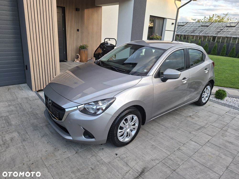 Mazda 2 - 15