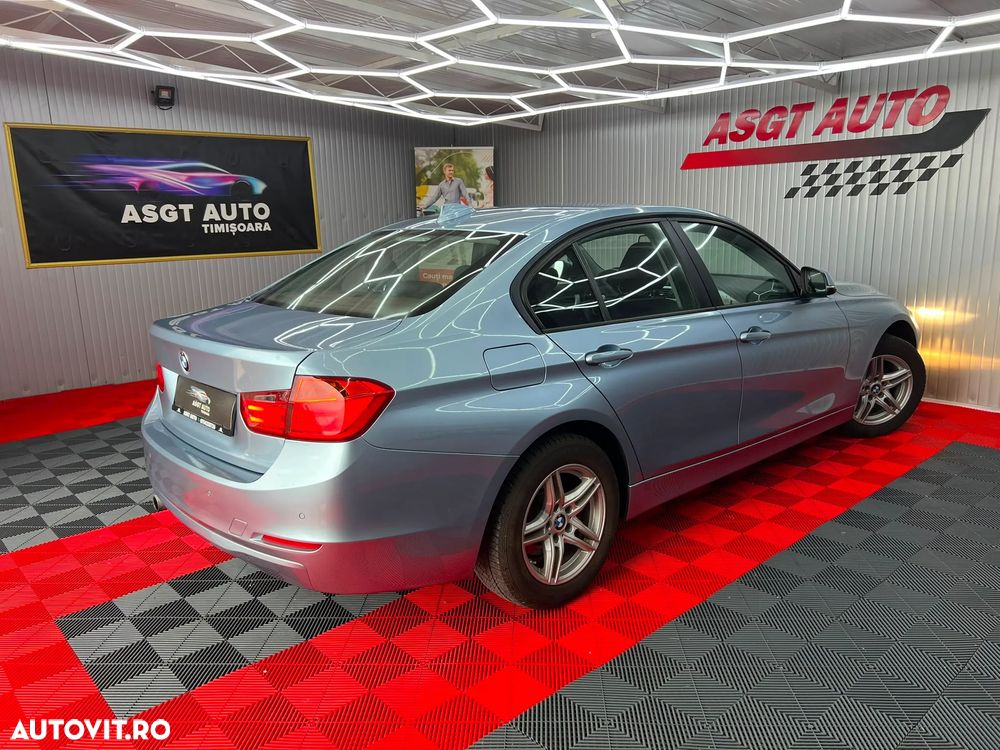 BMW Seria 3 316i - 8