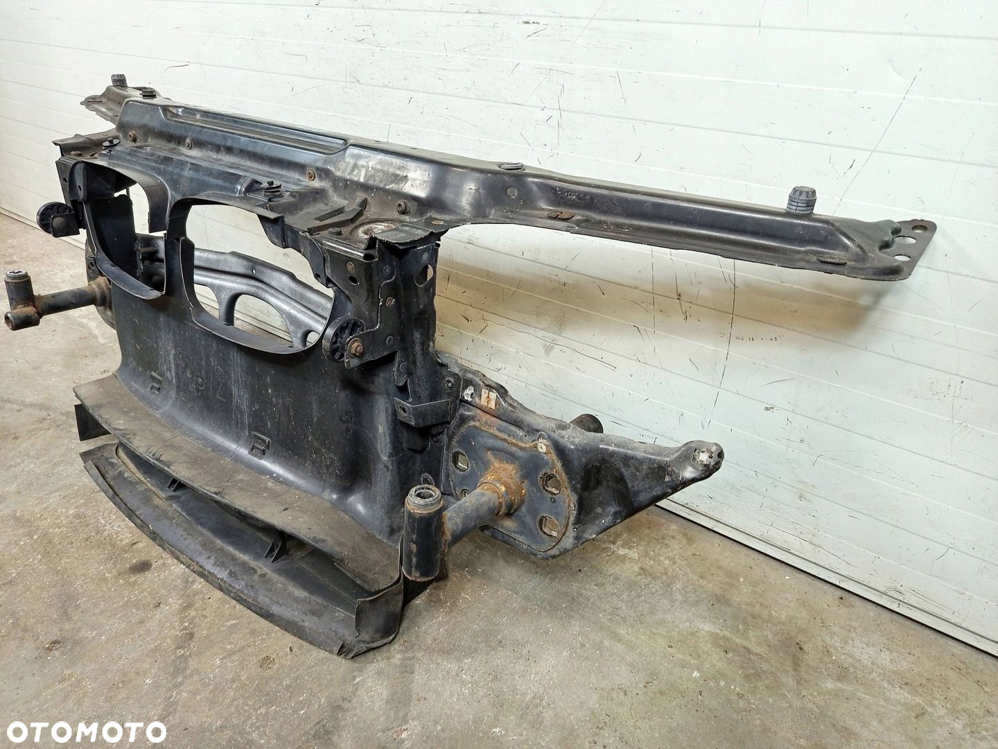 PAS PRZEDNI OSŁONA WZMOCNIENIE BMW 3 E46 - 3