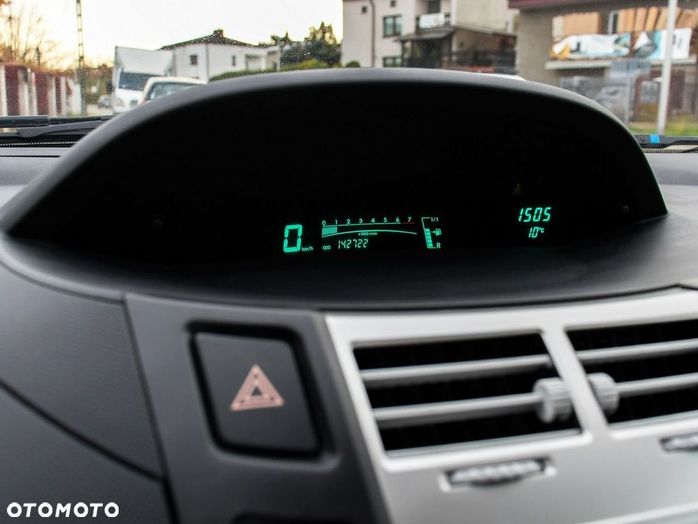 Toyota Yaris 1.3 Blue - 26