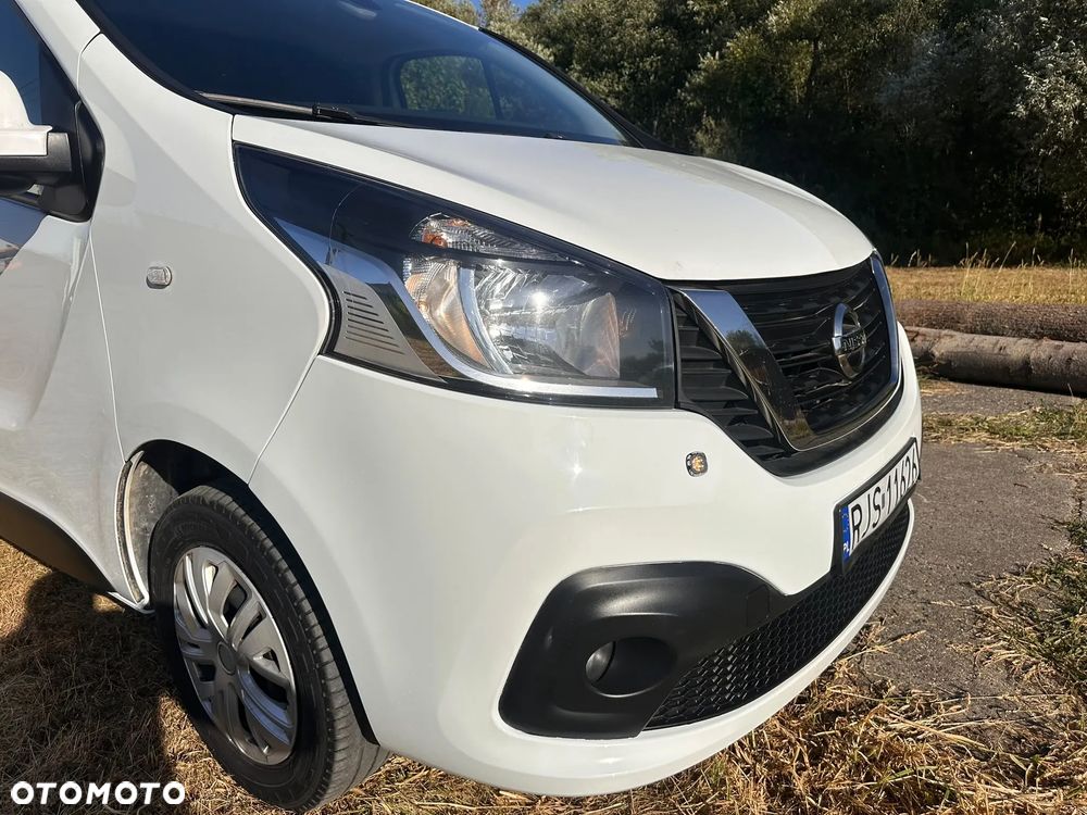 Nissan Nv300 LONG L2H1 jak Trafic, Vivaro 1.6 diesel dCi 125manual 2018 rok WEBASTO, KAMERA COFANIA, CZUJNIKI PARKOWANIA, NIEWIELKI PRZEBIEG! - 19
