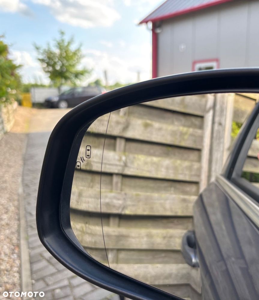 Ford Mondeo 2.0 EcoBoost Titanium S - 17