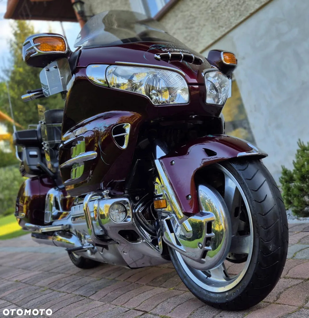 Honda GL - 9