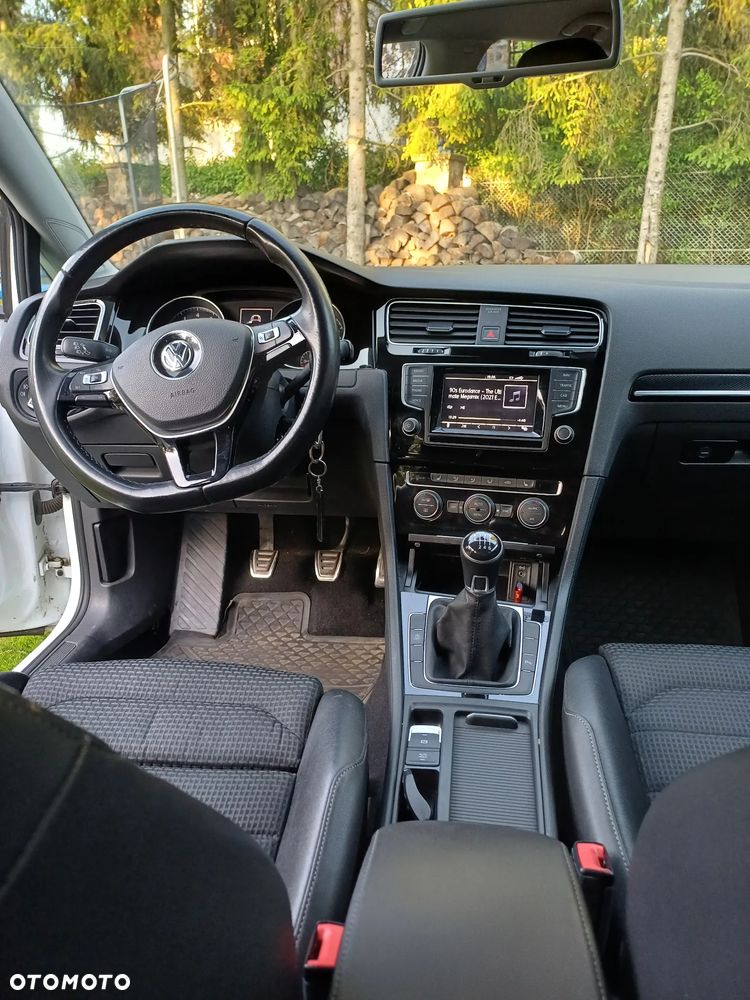 Volkswagen Golf 1.4 TSI BMT Highline - 20