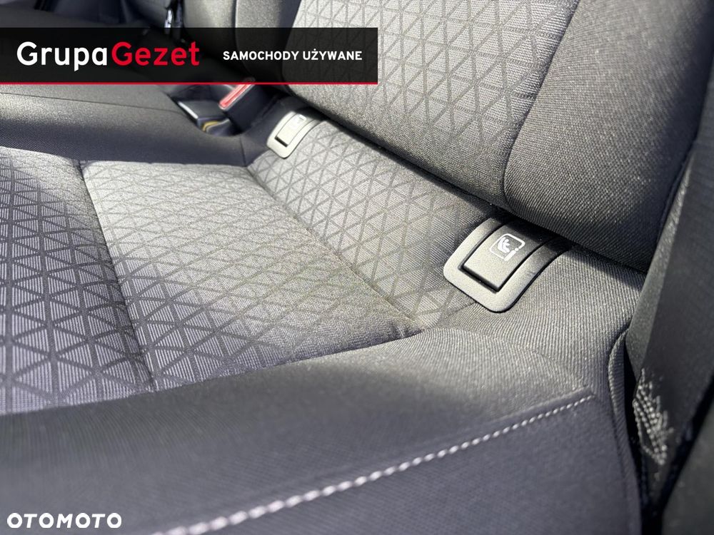 Kia XCeed 1.5 T-GDI M - 36