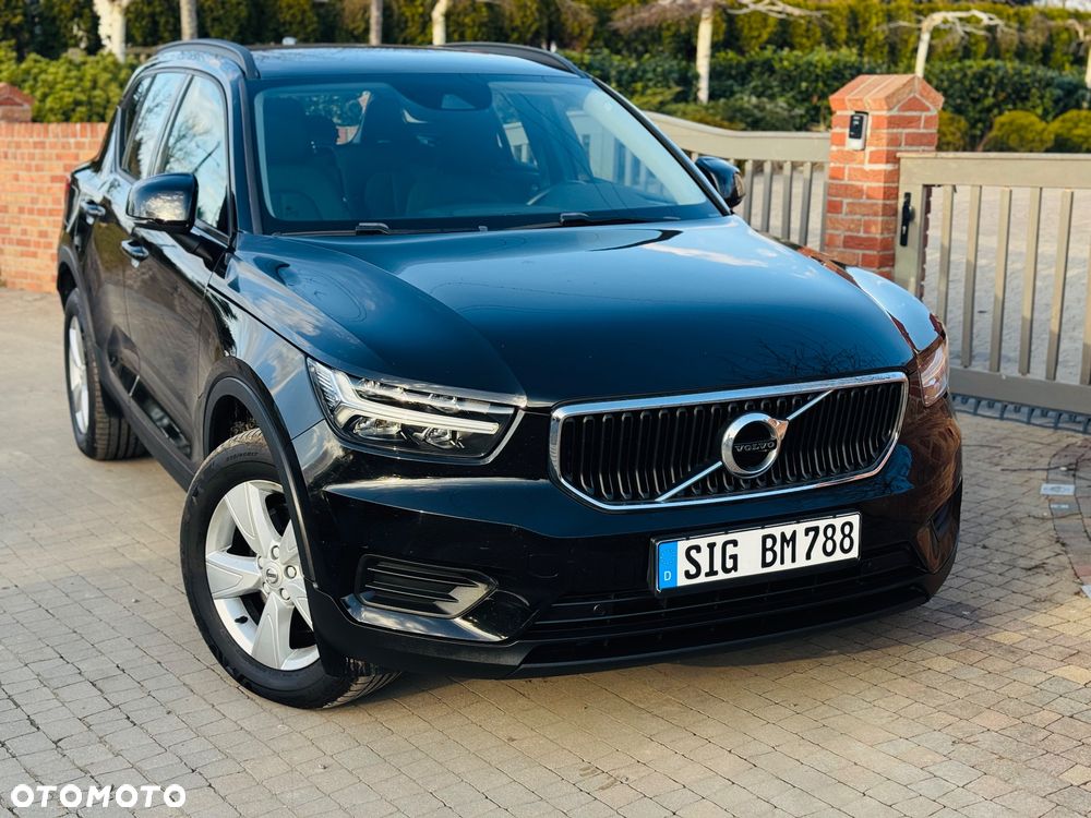 Volvo XC 40 D3 Momentum Pro - 1