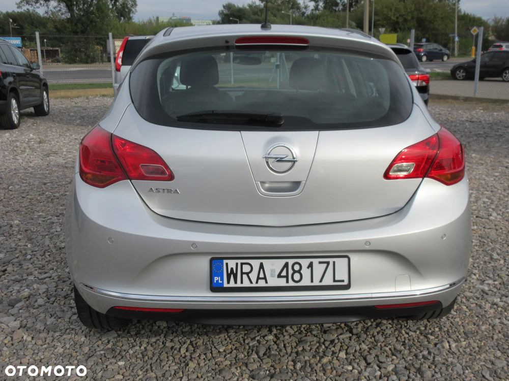 Opel Astra 1.6 Cosmo - 6