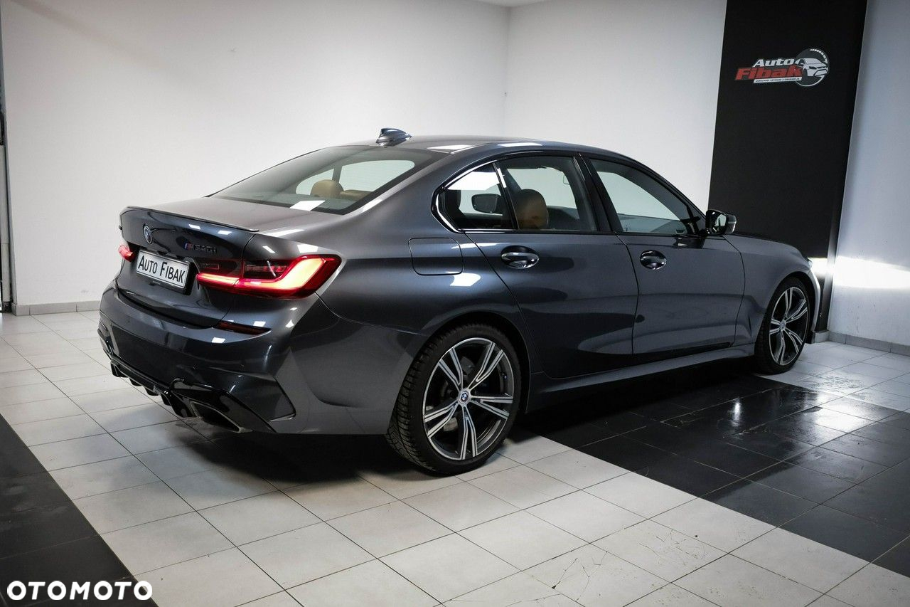 BMW Seria 3 - 12