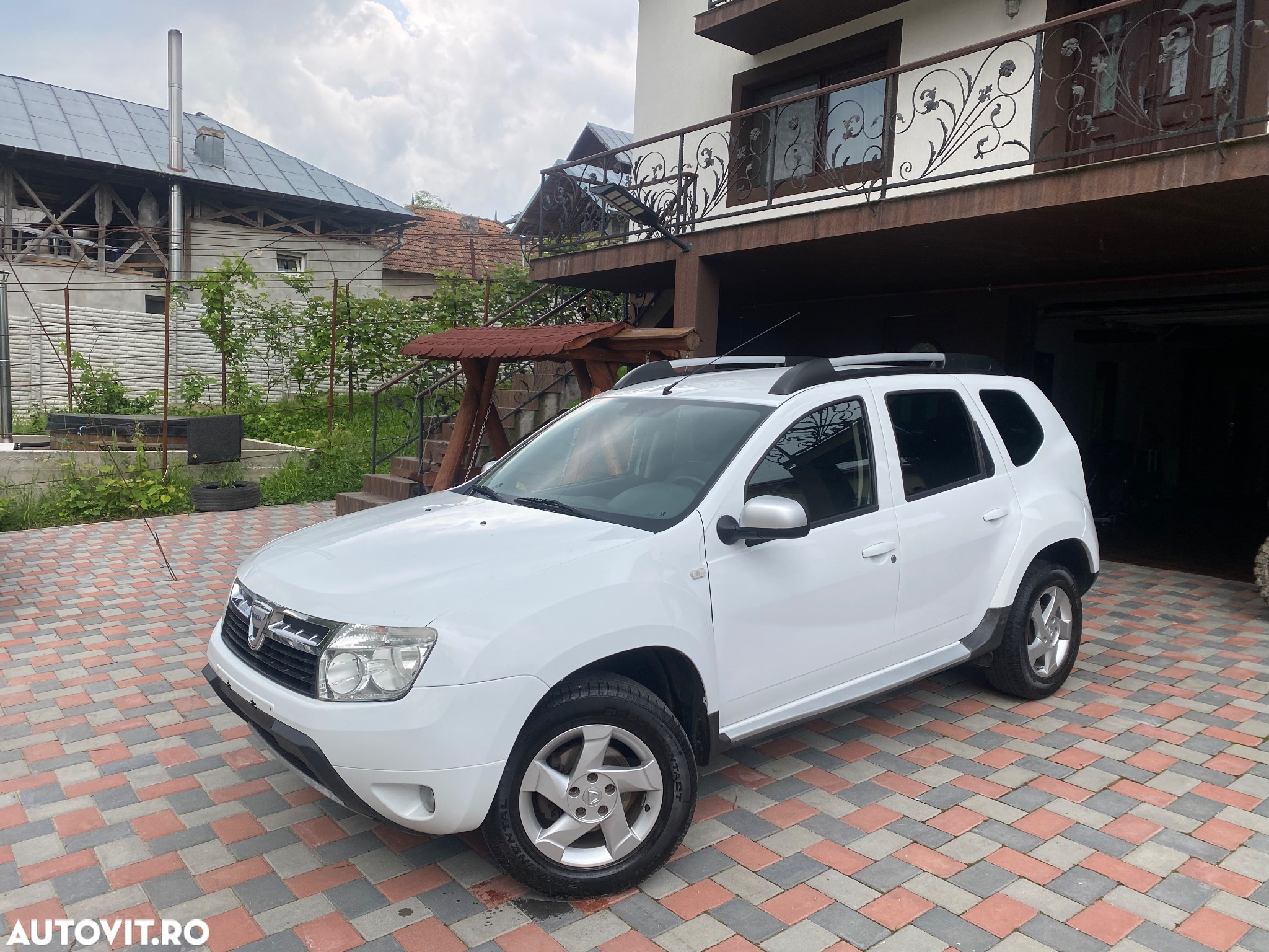 Dacia Duster 1.5 dCi 4x2 Laureate - 10