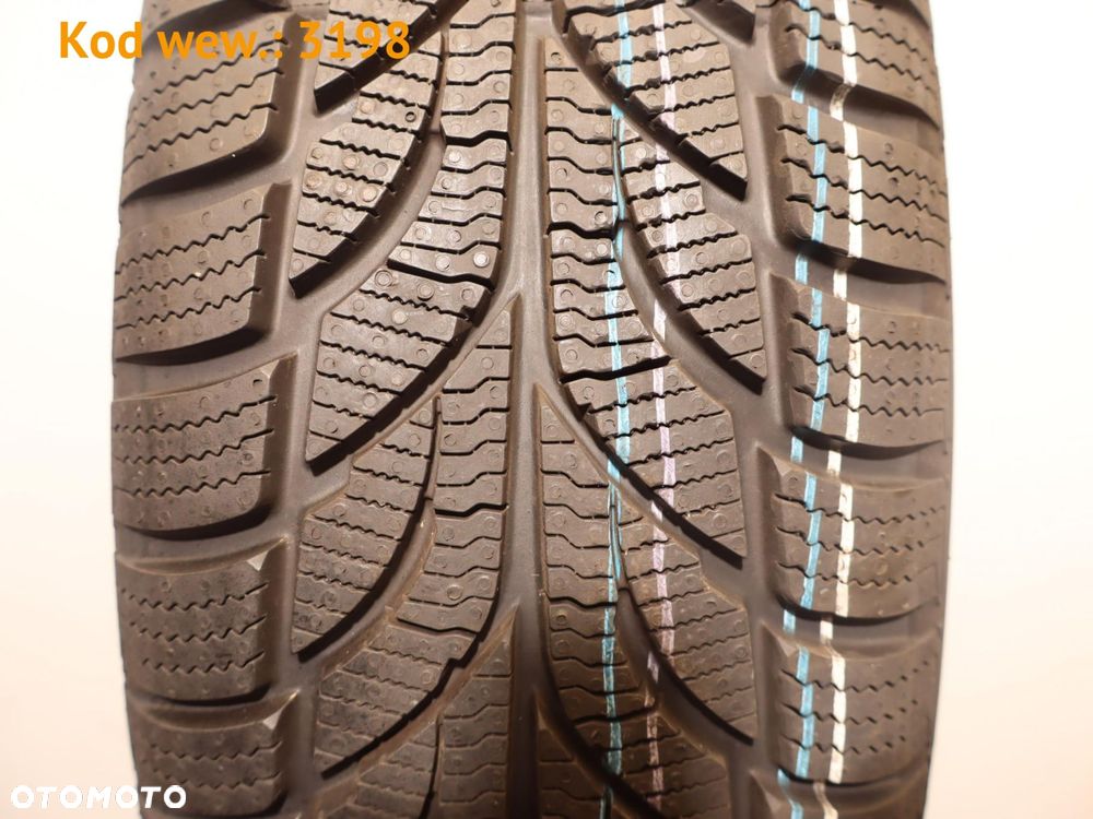 Paxaro Winter - 205/60 R16 - 2
