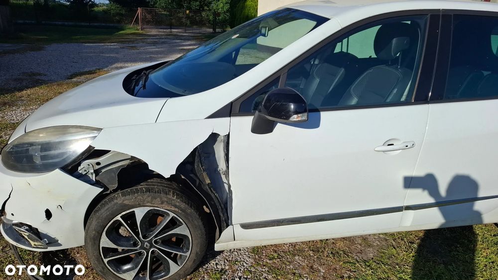 Renault Scenic - 8
