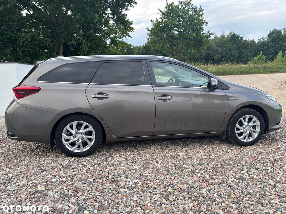 Toyota Auris 1.8 VVT-i Automatik Executive - 5