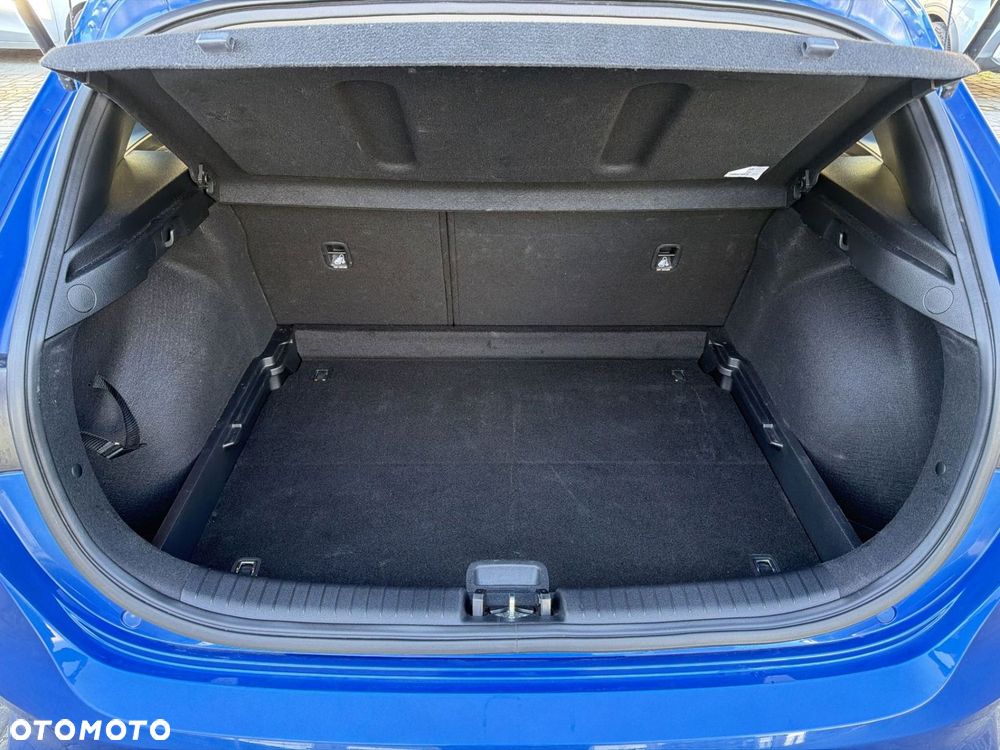 Kia Ceed 1.5 T-GDI Tribute DCT - 17