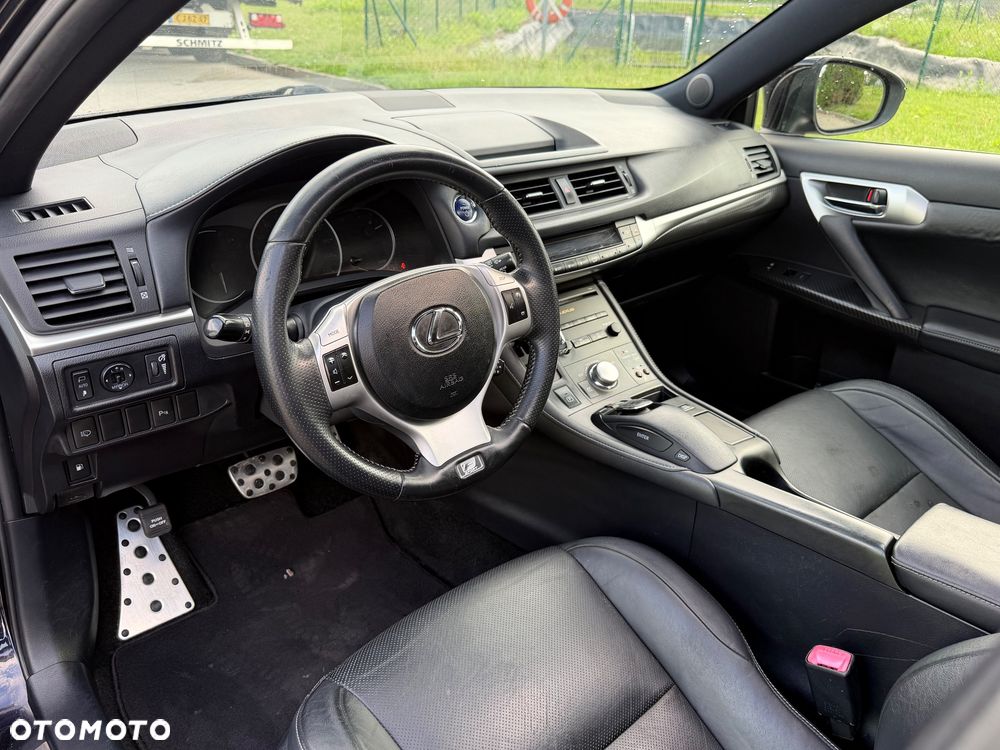 Lexus CT 200h F Sport - 10
