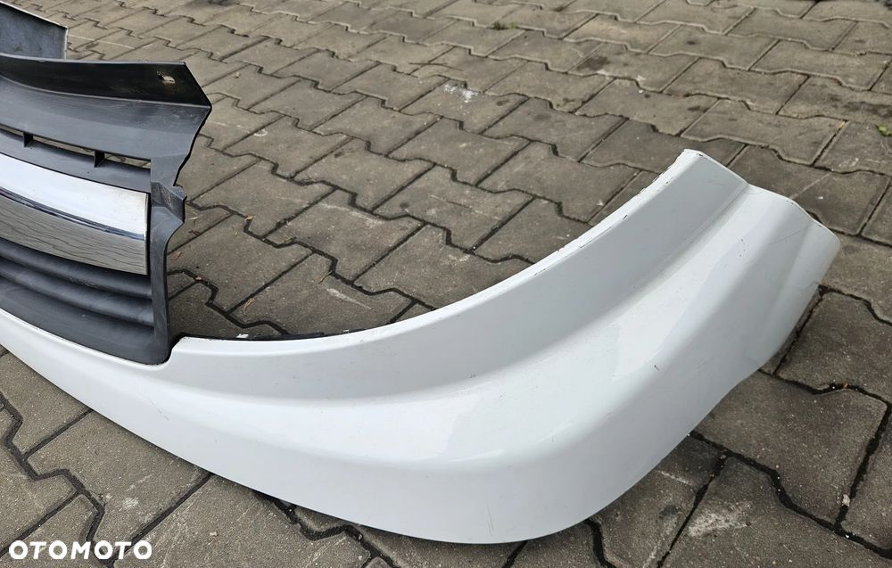 Opel Vivaro grill - 2