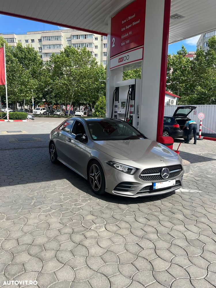 Mercedes-Benz A 250 Sedan Aut. - 1