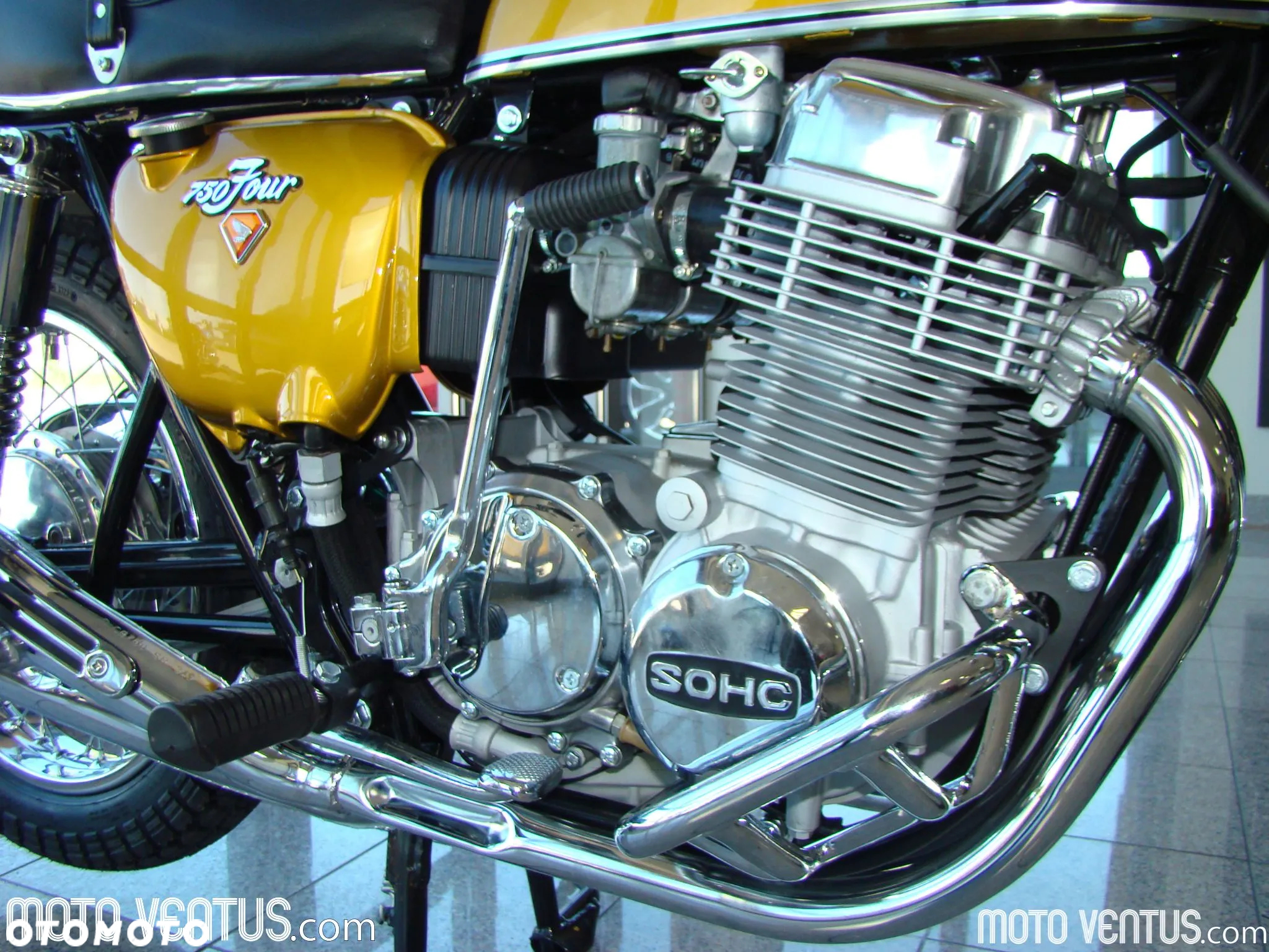 Honda CB - 9