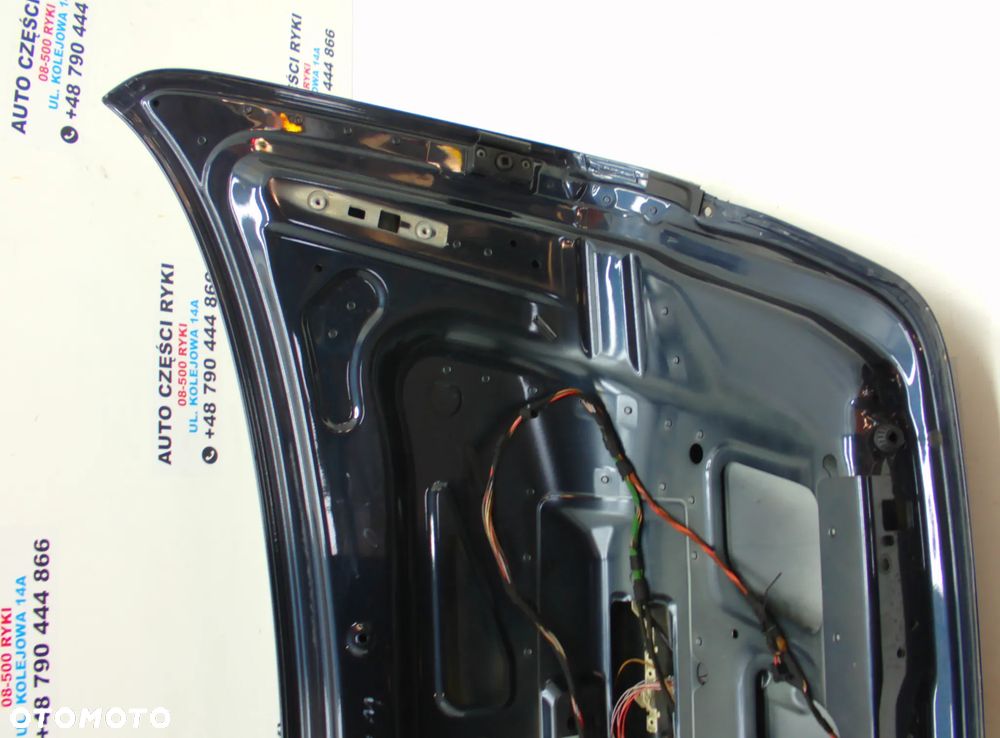 Mercedes E Klasa sedan W 211 Klapa bagażnika 189 - 10