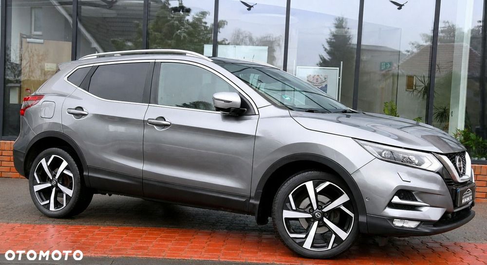 Nissan Qashqai 1.2 DIG-T Xtronic TEKNA+ - 6