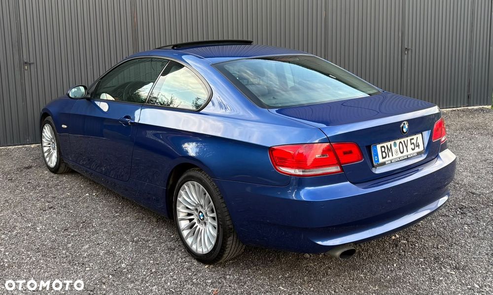 BMW Seria 3 - 18