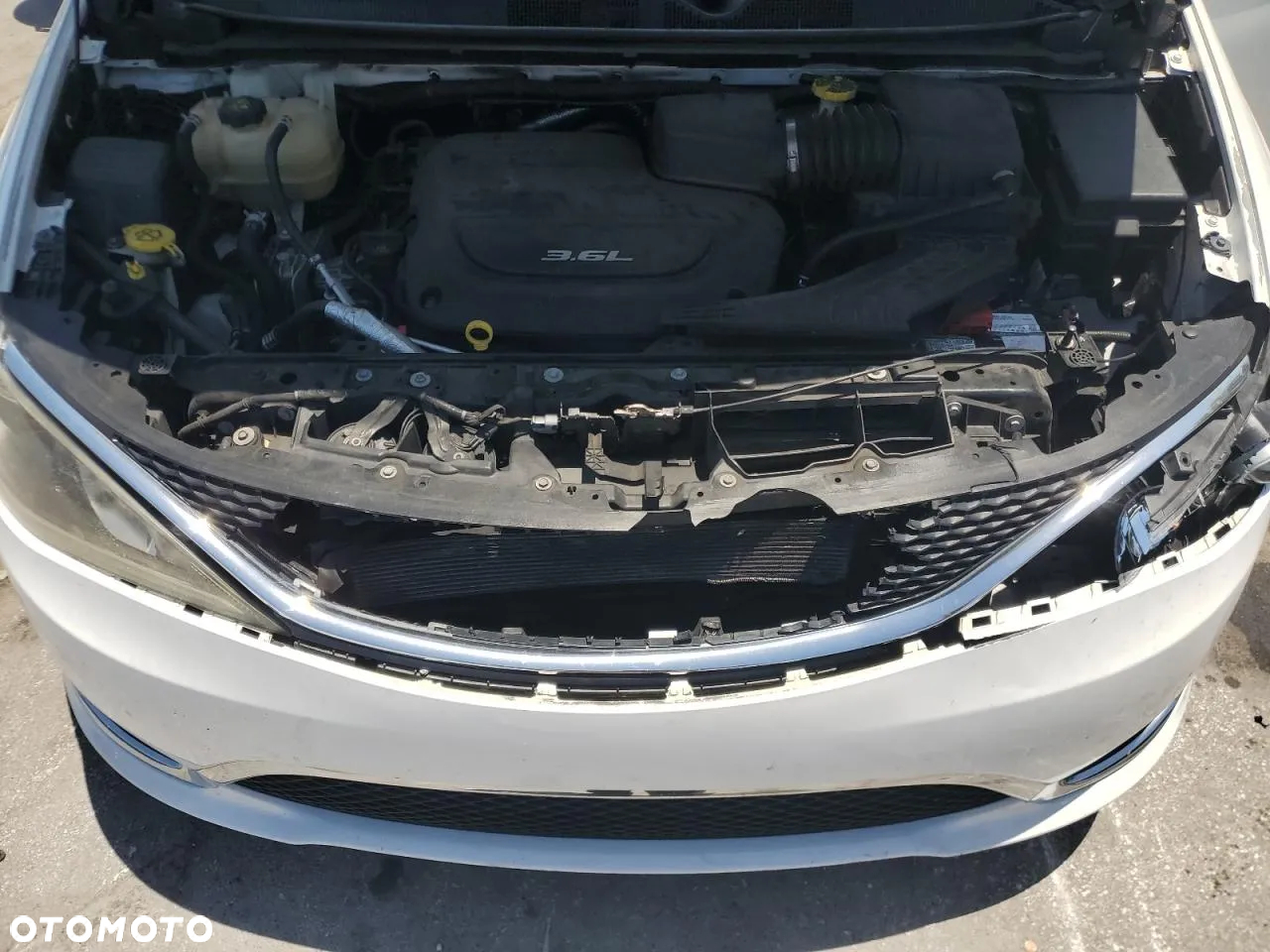 Chrysler Pacifica - 12