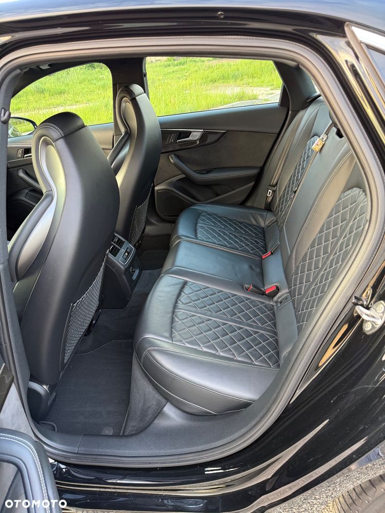 Audi S4 Limousine - 21