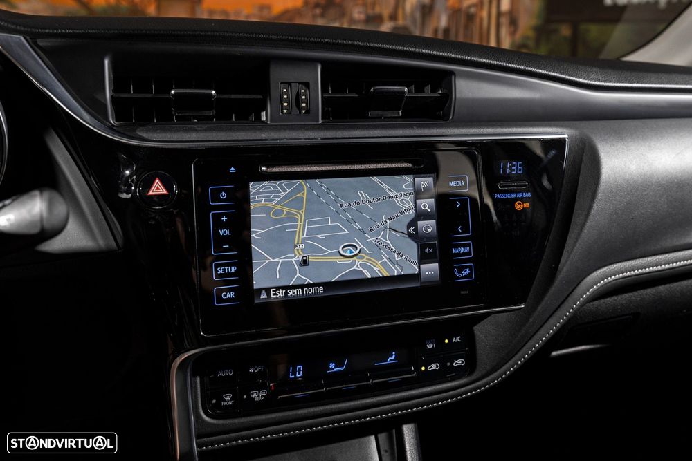 Toyota Auris Touring Sports 1.6 D-4D Comfort+P.Sport - 14