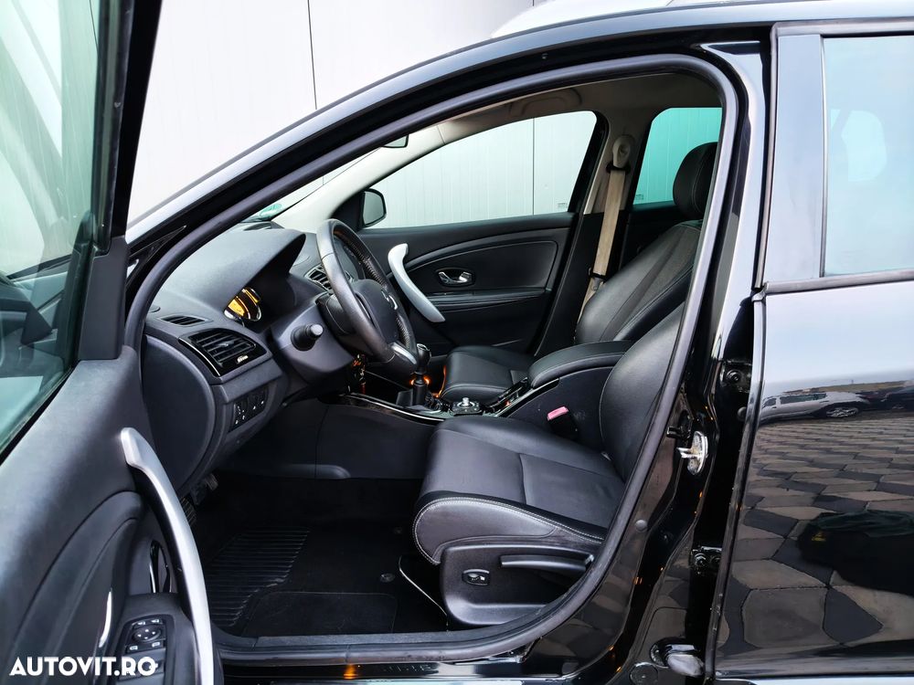 Renault Megane Grandtour ENERGY TCe 115 Start & Stop Bose Edition - 6